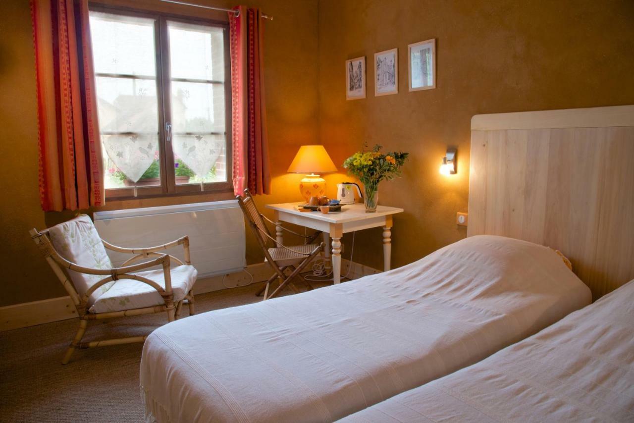 Bed and Breakfast Le Petit Saint-Julien Zewnętrze zdjęcie